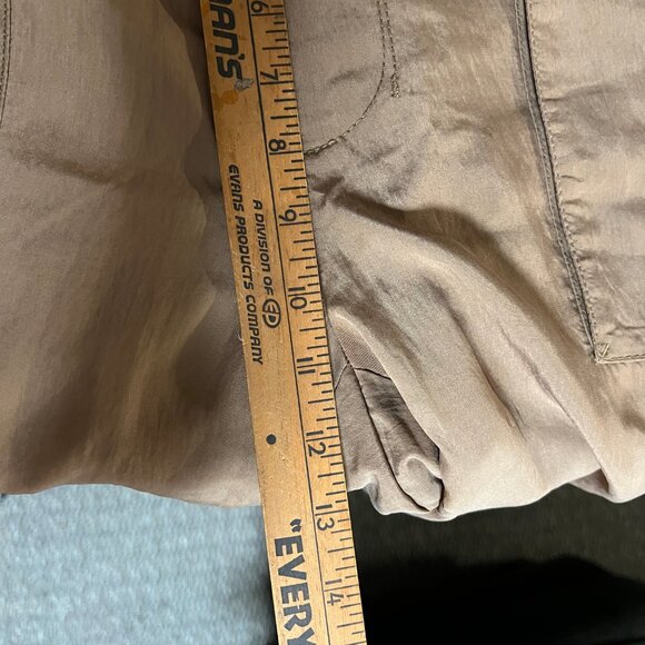 VINCE. FLUID CARGO PANTS SIZE 10 NEW WITH TAGS COLOR NILE BROWN + VINCE BLOUSE - Picture 7 of 16